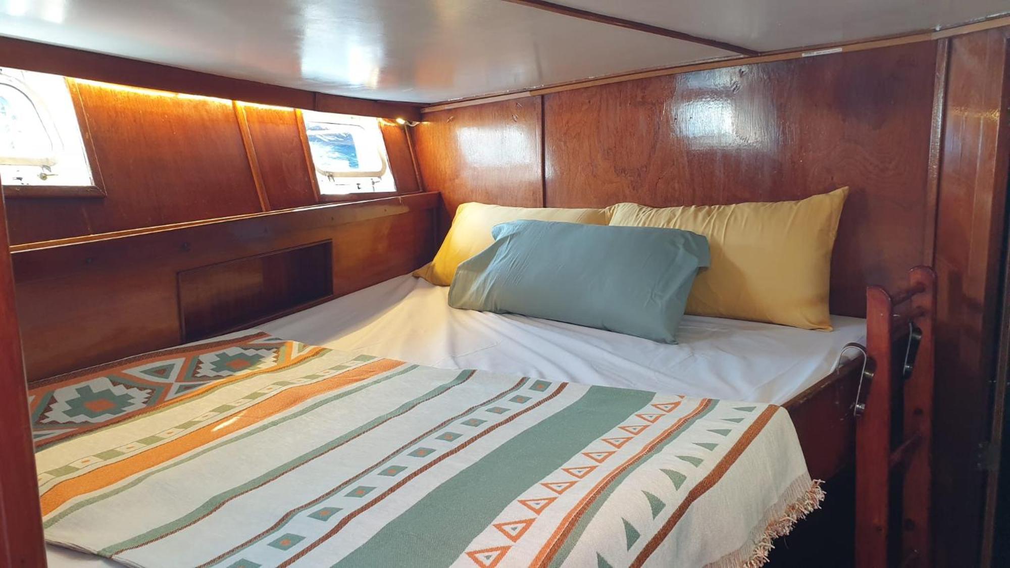 Classic Boat Barcelona Exterior photo